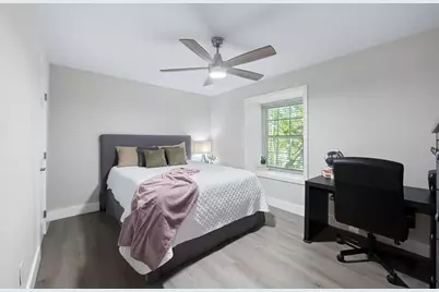 7801 Shoal Creek Boulevard #203, Austin, TX 78757 - Photo 9