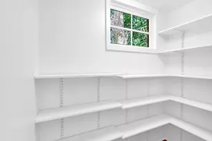 608 W Hopkins St, San Marcos, TX 78666 - Photo 27