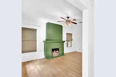 608 W Hopkins Street, San Marcos, TX 78666 - Photo 31