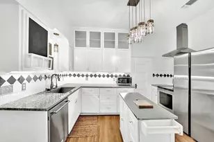 608 W Hopkins St, San Marcos, TX 78666 - Photo 33