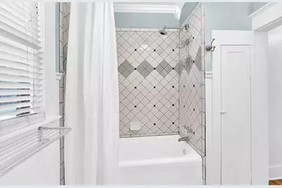 608 W Hopkins Street, San Marcos, TX 78666 - Photo 17