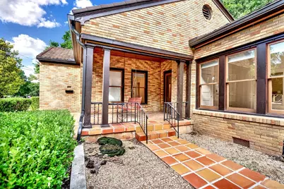 608 W Hopkins Street, San Marcos, TX 78666 - Photo 25