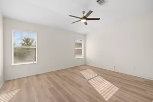 3410 Flowstone Ln, Round Rock, TX 78681 - Photo 19