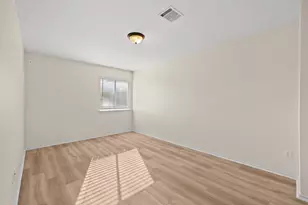 3410 Flowstone Ln, Round Rock, TX 78681 - Photo 17