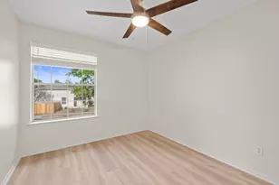 3410 Flowstone Ln, Round Rock, TX 78681 - Photo 23