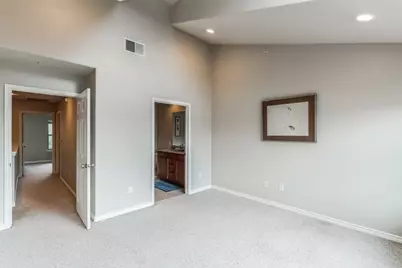 305 E 31st Street #6, Austin, TX 78705 - Photo 15