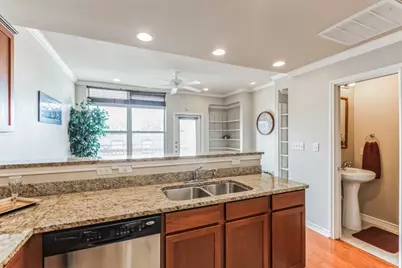 305 E 31st Street #6, Austin, TX 78705 - Photo 11