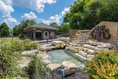 105 Birdie Drive, The Hills, TX 78738 - Photo 17