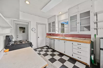 920 Shady Lane, Austin, TX 78702 - Photo 9