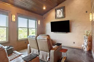 2501 Woodbine Cir, Georgetown, TX 78628 - Photo 23