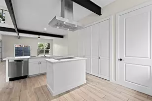 3613 Munson St, Austin, TX 78721 - Photo 11