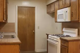 803 Kimberly St, Georgetown, TX 78628 - Photo 7