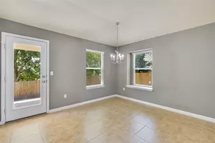 371 Purple Martin Ave, Kyle, TX 78640 - Photo 5