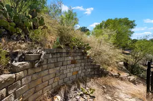 335 Harbor Dr, Spicewood, TX 78669 - Photo 15