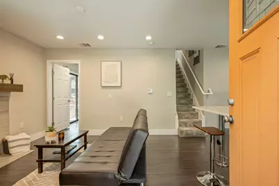 935 La Posada Drive #148, Austin, TX 78752 - Photo 5