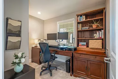 935 La Posada Drive #148, Austin, TX 78752 - Photo 11