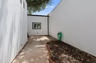 411 Seawind, Lakeway, TX 78734 - Photo 37