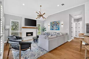 402 Aria Dr, Austin, TX 78738 - Photo 9