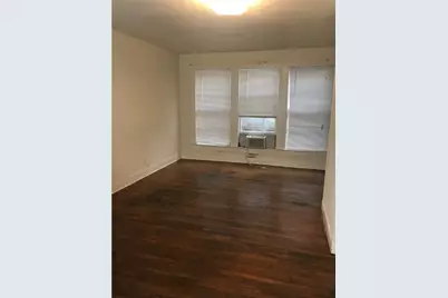 2800 Whitis Avenue #10, Austin, TX 78705 - Photo 3
