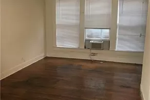 2800 Whitis Ave, Austin, TX 78705 - Photo 3