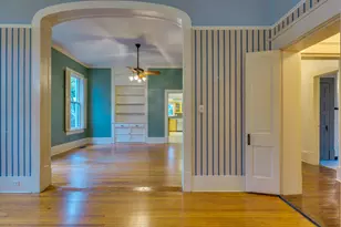 614 W 32nd St, Austin, TX 78705 - Photo 5