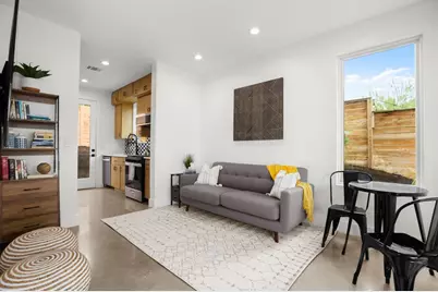 2919 E 13th Street #2, Austin, TX 78702 - Photo 7