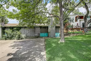 2308 La Casa Dr, Austin, TX 78704 - Photo 3