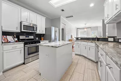 20905 Derby Day Avenue, Pflugerville, TX 78660 - Photo 3