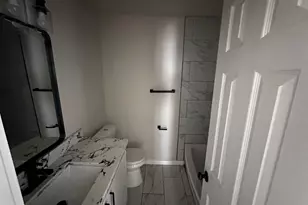 1410 W Braker Ln, Austin, TX 78758 - Photo 5