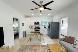 1403 Newfield Ln, Austin, TX 78703 - Photo 27