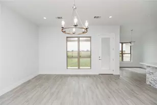 127 Loon Dr, Bastrop, TX 78602 - Photo 9
