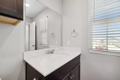 12101 Short Leaf Path, Del Valle, TX 78617 - Photo 19