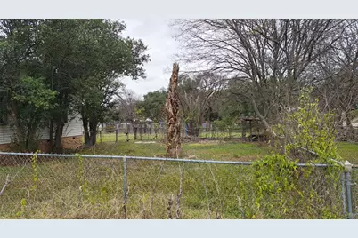 8611 Georgian Drive, Austin, TX 78753 - Photo 3