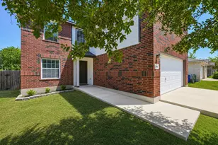 304 Wegstrom St, Hutto, TX 78634 - Photo 3
