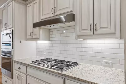 4705 Gallego Circle, Austin, TX 78738 - Photo 15