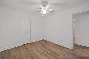 5153 Ganymede Dr, Austin, TX 78727 - Photo 13