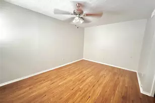 924 E Dean Keeton St, Austin, TX 78705 - Photo 3