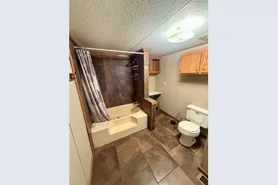2001 Pecan Street, Bastrop, TX 78602 - Photo 13