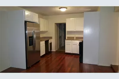 1166 Ridgeway Drive, Austin, TX 78702 - Photo 5