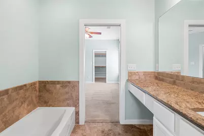 300 Knights Row, Horseshoe Bay, TX 78657 - Photo 17