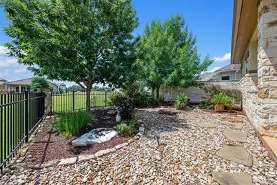 109 Limestone Drive, Georgetown, TX 78628 - Photo 29