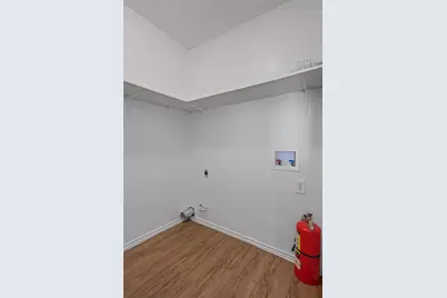 5501 Spring Meadow Road #B, Austin, TX 78744 - Photo 11