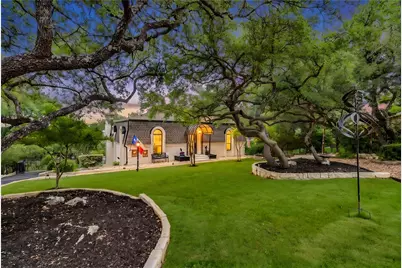 111 Highlander Street, Lakeway, TX 78734 - Photo 3
