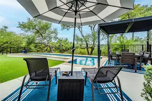 111 Highlander St, Lakeway, TX 78734 - Photo 25
