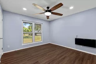154 Shoreline Dr, Bastrop, TX 78602 - Photo 15