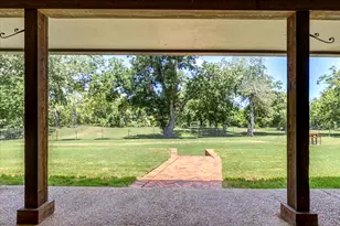 154 Shoreline Dr, Bastrop, TX 78602 - Photo 31