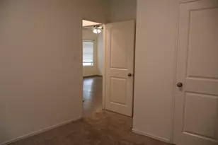 117 Galaxy Wy, Jarrell, TX 76537 - Photo 13