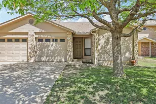 13355 Water Oak Ln, Austin, TX 78729 - Photo 17