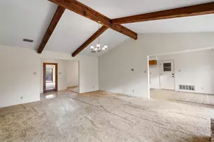 422 Patricia Rd, Georgetown, TX 78628 - Photo 5