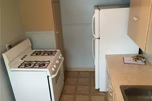 611 W 37th St, Austin, TX 78705 - Photo 5